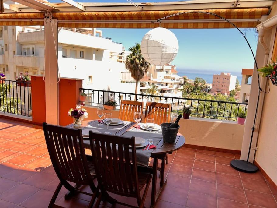 Benalmadena Costa Malaga Apartamento Muy Acogedor Con Vistas Al Mar Terraza Gigante Para Verano E Invierno Parking Екстер'єр фото
