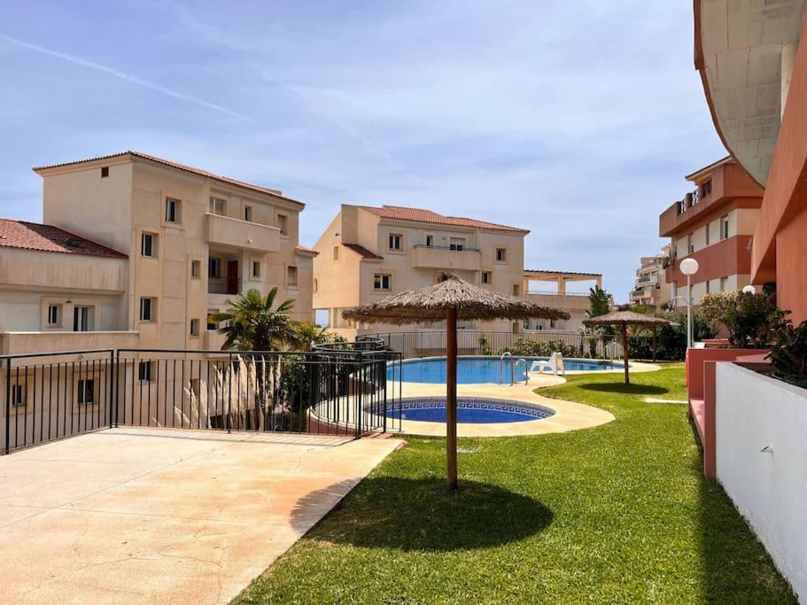 Benalmadena Costa Malaga Apartamento Muy Acogedor Con Vistas Al Mar Terraza Gigante Para Verano E Invierno Parking Екстер'єр фото
